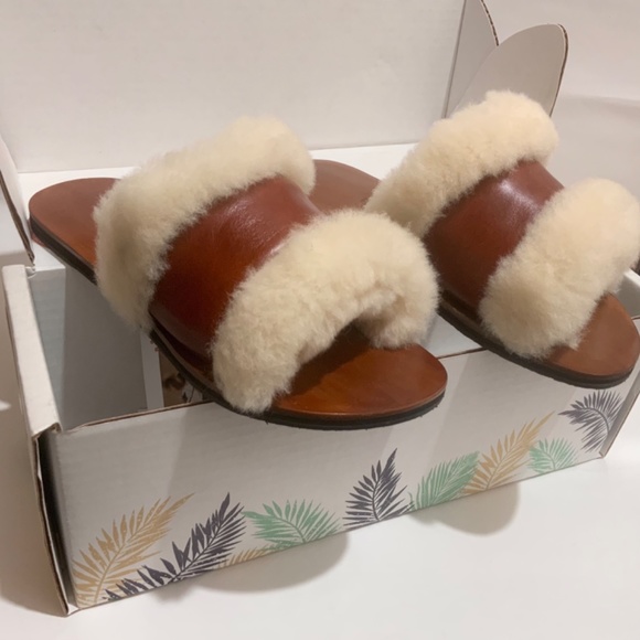 Californians Hannah Cognac genuine shearling slippers mules fashion flat sandals - Picture 5 of 16